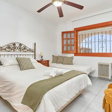Holiday home Cabrera La Garnatilla